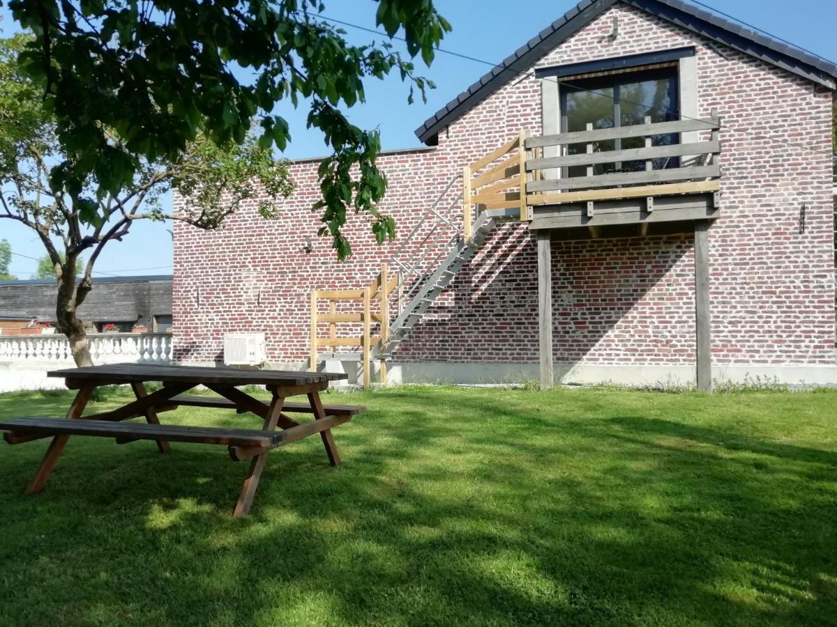 Le Gite Du Chtihameau Avec Piscine Interieure Privative, Selon Date Bassee Eksteriør bilde